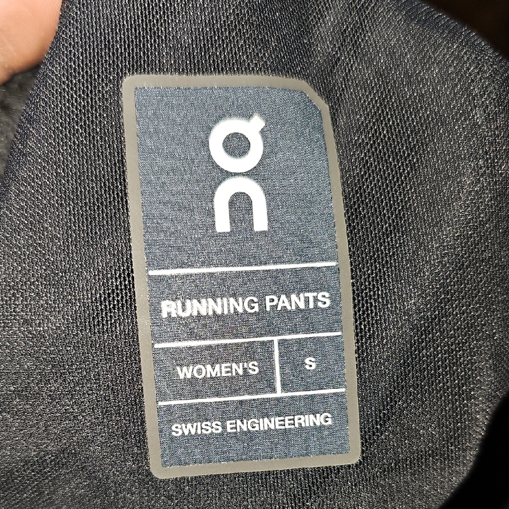 On Running Black Pants with White Highlights - Picture 7 of 7